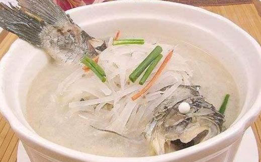 鲤鱼和豆腐可以一起吃吗?吃鲤鱼有哪些好处?