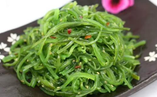 小孩可以吃裙带菜吗?凉拌裙带菜需要焯水吗?