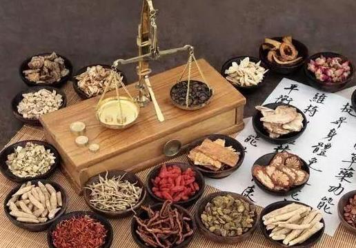 中药霉变了可以泡酒吗?中药发霉是啥颜色的