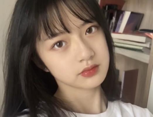 美瞳会跑到眼球后面吗?美瞳为什么会磨眼睛 美瞳会跑到眼球后面吗?美瞳为什么会磨眼睛